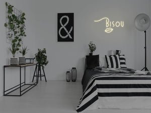 Bisou LED Neon Sign - Pink