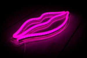 Lips LED sign -