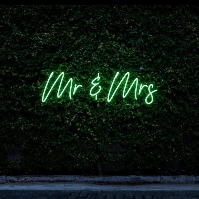 Mr & Mrs Neon Sign - Pink20 inches